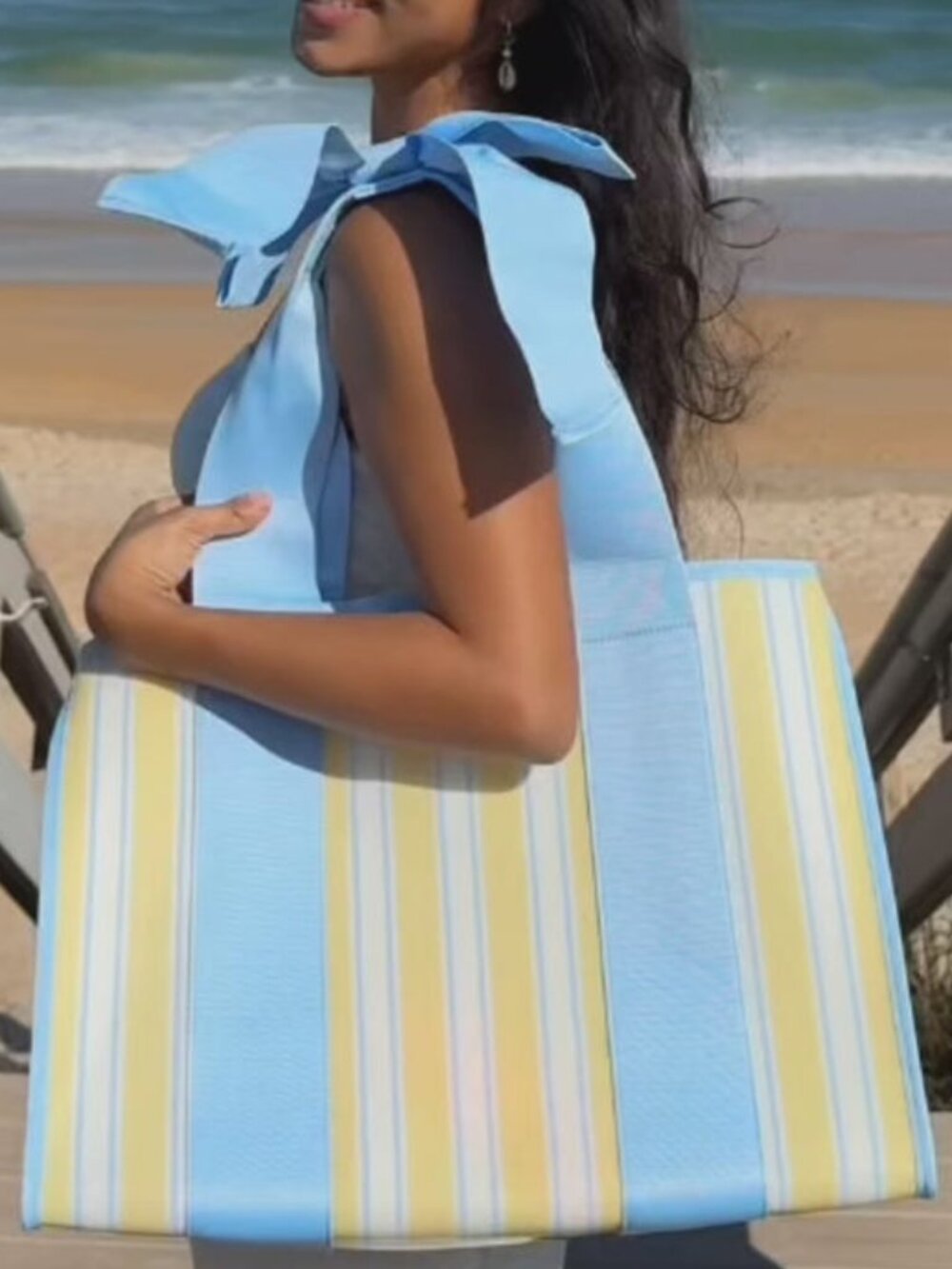 Case-Mate Cabana Striped Blue Bow Jelly Tote Waterproof Beach Bag Gym Travel NWT - Picture 3 of 8